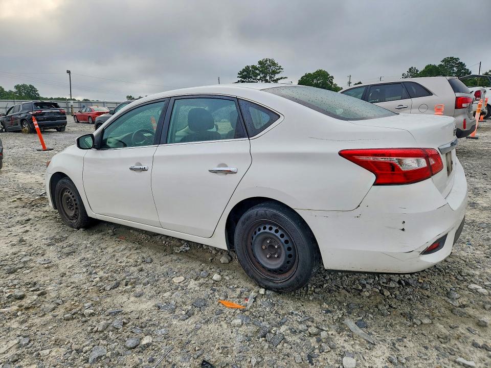 Продажа на аукционе авто 2017 Nissan Sentra, vin: 3N1AB7AP7HY333125, номер лота: 64952426