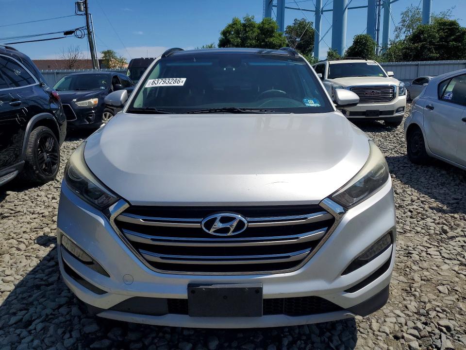 2017 Hyundai Tucson მანქანა იყიდება აუქციონზე, vin: KM8J3CA25HU294329, აუქციონის ნომერი: 63793286