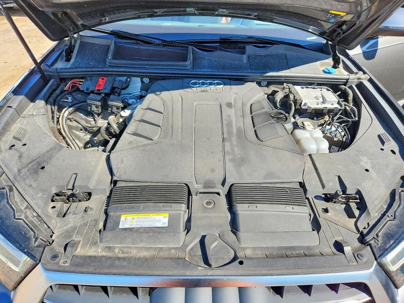 65997456 :رقم المزاد ، WA1VAAF77JD045440 vin ، 2018 Audi Q7 مزاد بيع