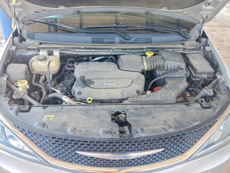 Auction sale of the 2017 Chrysler Pacifica, vin: 2C4RC1EG3HR538302, lot number: 63647476