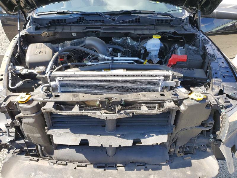 64825656 :رقم المزاد ، 3C6RR7KT3MG686170 vin ، 2021 Ram 1500 Classic مزاد بيع