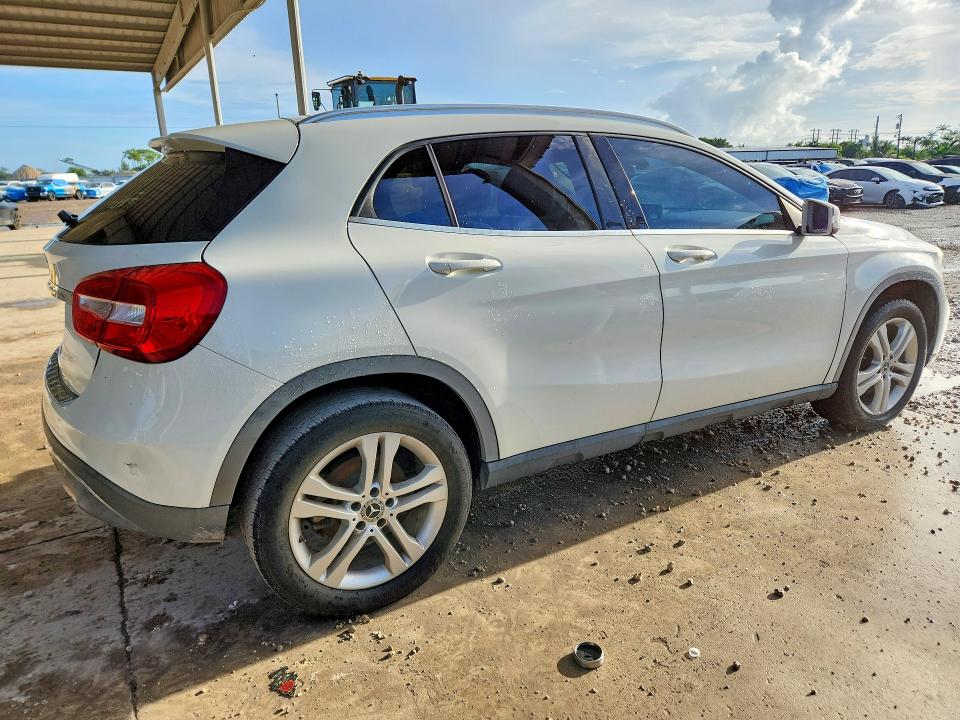 Продажа на аукционе авто 2018 Mercedes-benz Gla, vin: WDCTG4EB0JJ415741, номер лота: 67135956