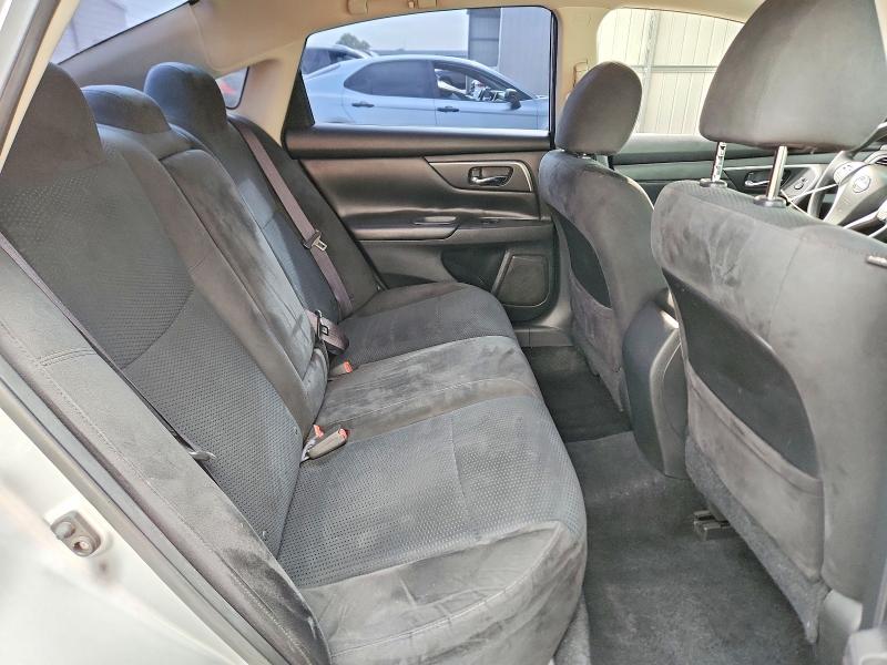 2015 Nissan Altima მანქანა იყიდება აუქციონზე, vin: 1N4AL3AP4FC274291, აუქციონის ნომერი: 66625006