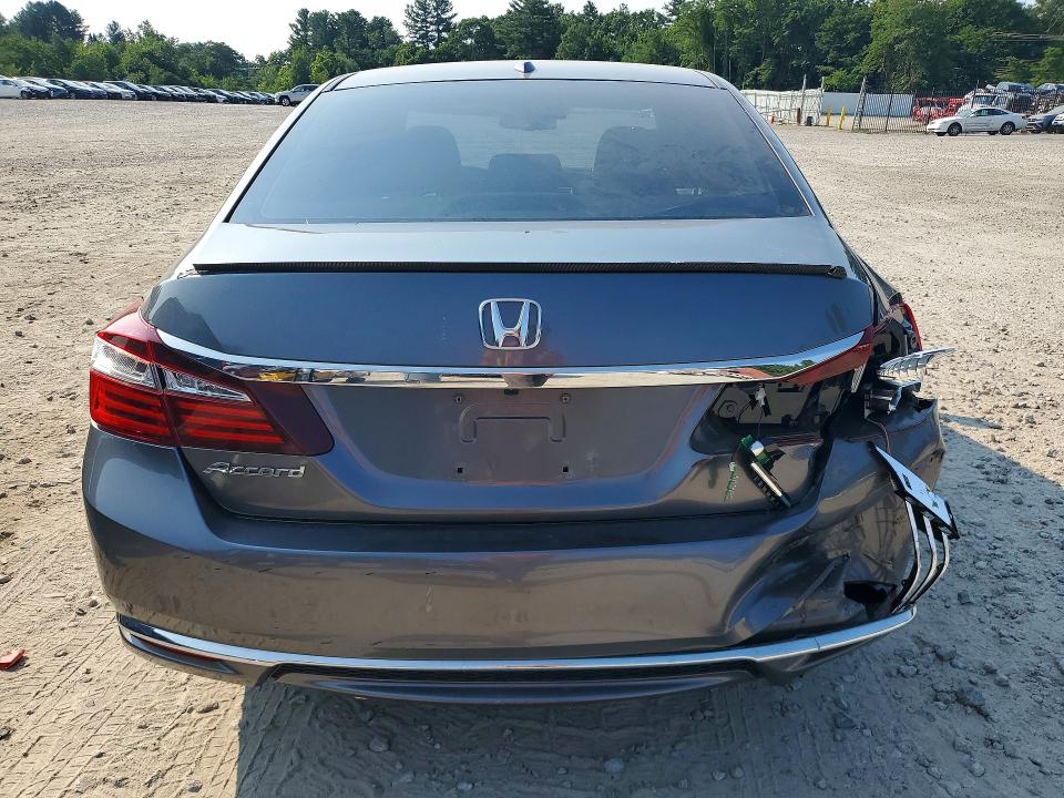 Продажа на аукционе авто 2017 Honda Accord, vin: 1HGCR2F94HA040173, номер лота: 64382036