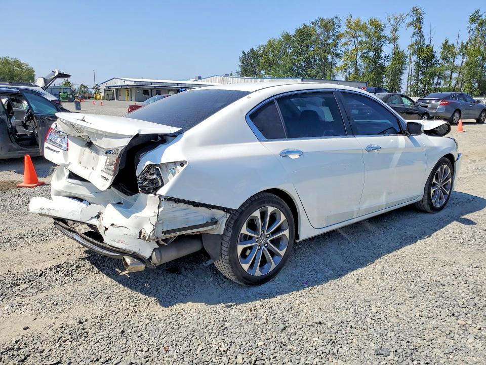 Продажа на аукционе авто 2015 Honda Accord, vin: 1HGCR2F51FA193717, номер лота: 65045226