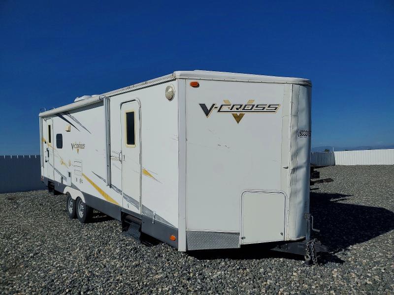 63331676 :رقم المزاد ، 4X4TVCG238U100017 vin ، 2008 Forest River V-cross مزاد بيع
