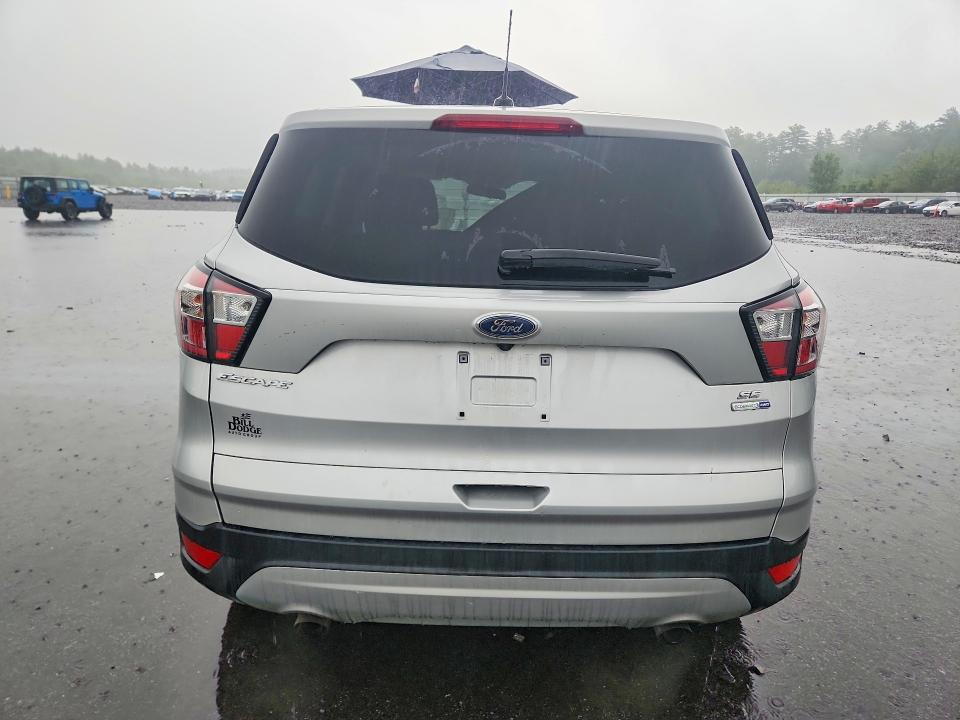 62855156 :رقم المزاد ، 1FMCU9GD9HUD98744 vin ، 2017 Ford Escape مزاد بيع