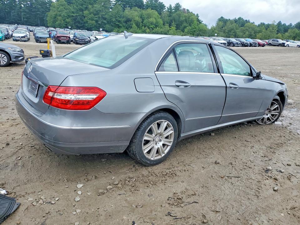 65717756 :رقم المزاد ، WDDHF5KB7CA532749 vin ، 2012 Mercedes-benz E مزاد بيع