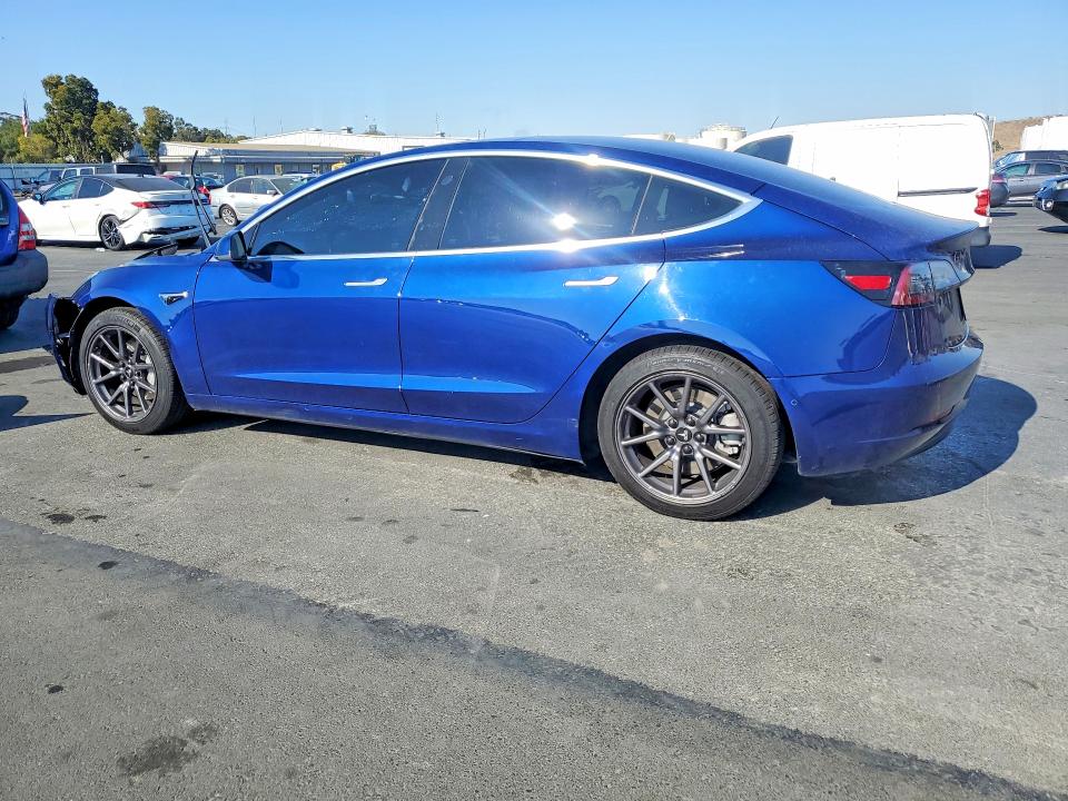 Продажа на аукционе авто 2020 Tesla Model 3, vin: 5YJ3E1EB9LF647680, номер лота: 65803336