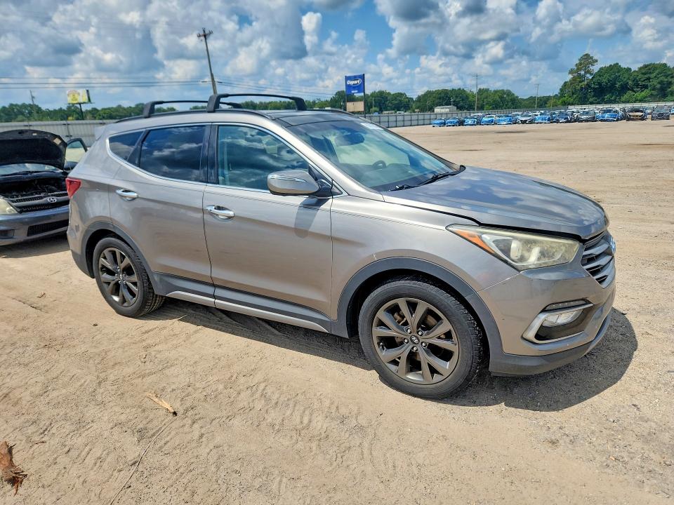 2017 Hyundai Santa Fe Sport მანქანა იყიდება აუქციონზე, vin: 5XYZW4LA3HG385450, აუქციონის ნომერი: 63619046