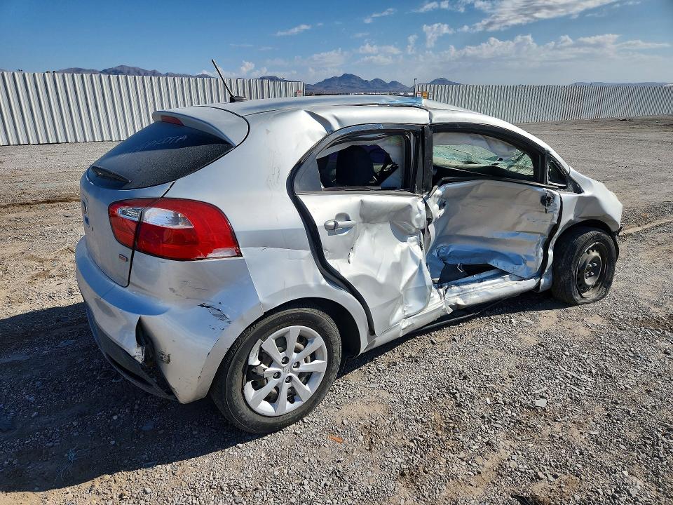2015 Kia Rio მანქანა იყიდება აუქციონზე, vin: KNADM5A32F6448030, აუქციონის ნომერი: 60702196