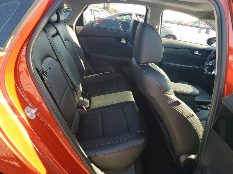 64672126 :رقم المزاد ، 3KPF54AD5KE068809 vin ، 2019 Kia Forte مزاد بيع