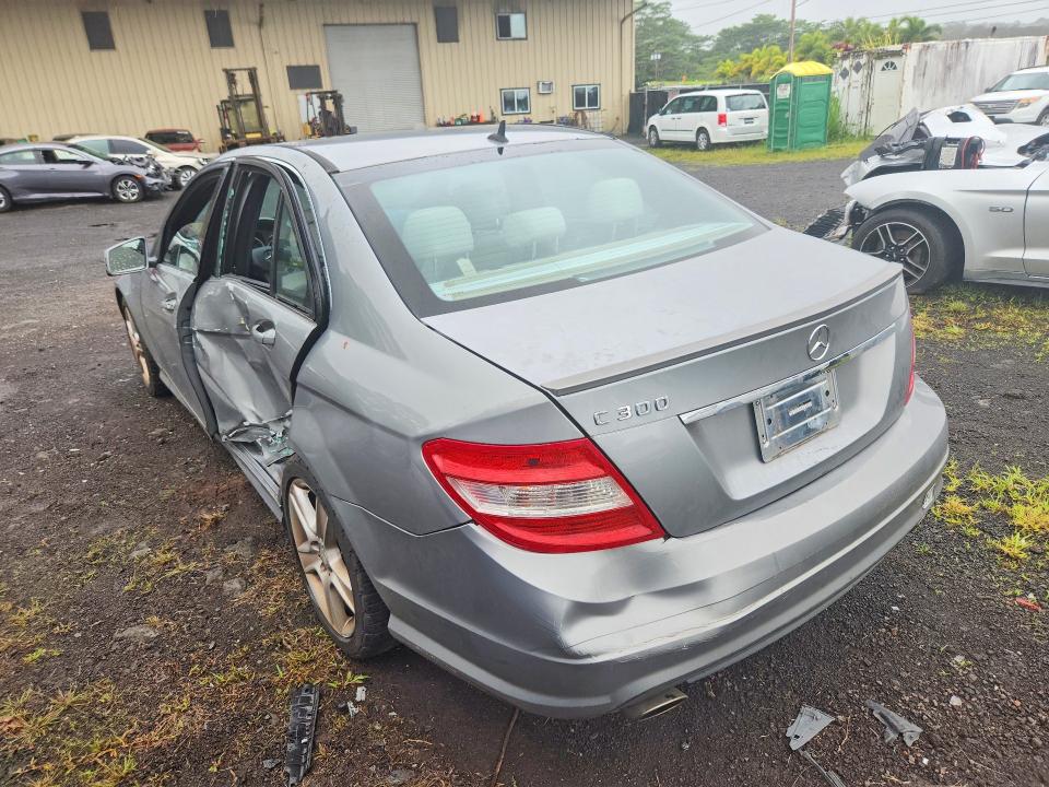 64378036 :رقم المزاد ، WDDGF5EB5AR102031 vin ، 2010 Mercedes-benz C مزاد بيع