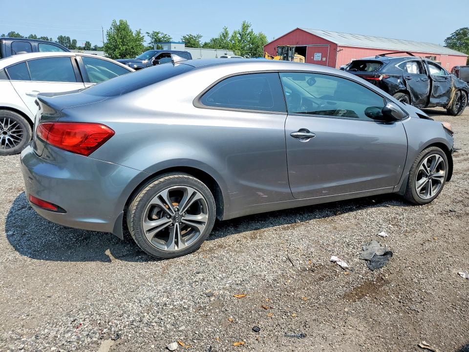 2015 Kia Forte მანქანა იყიდება აუქციონზე, vin: KNAFX6A89F5283696, აუქციონის ნომერი: 64951536