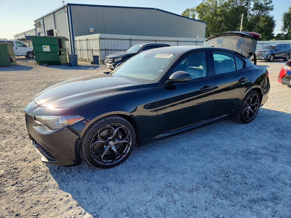 Продаж на аукціоні авто 2018 Alfa Romeo Giulia, vin: ZARFAEEN5J7597816, номер лоту: 67301076