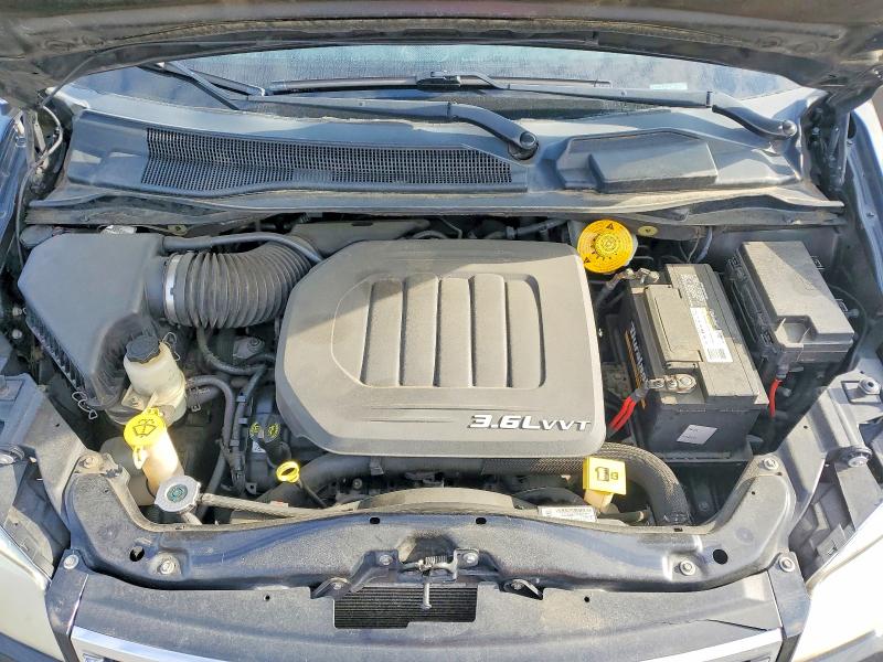 66512376 :رقم المزاد ، 2C4RC1BG5ER445927 vin ، 2014 Chrysler Town & Country مزاد بيع