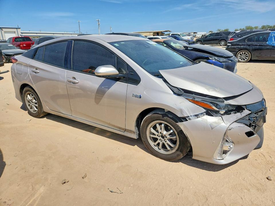 65675146 :رقم المزاد ، JTDKARFP9J3084401 vin ، 2018 Toyota Prius Prime مزاد بيع