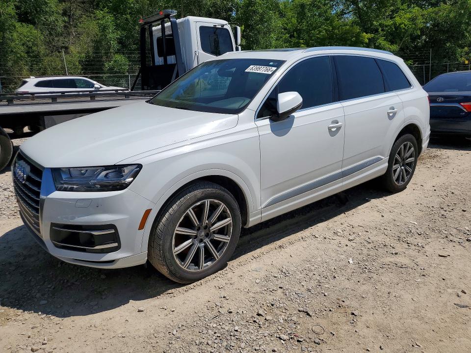 Продажа на аукционе авто 2017 Audi Q7, vin: WA1LAAF75HD047155, номер лота: 63997766