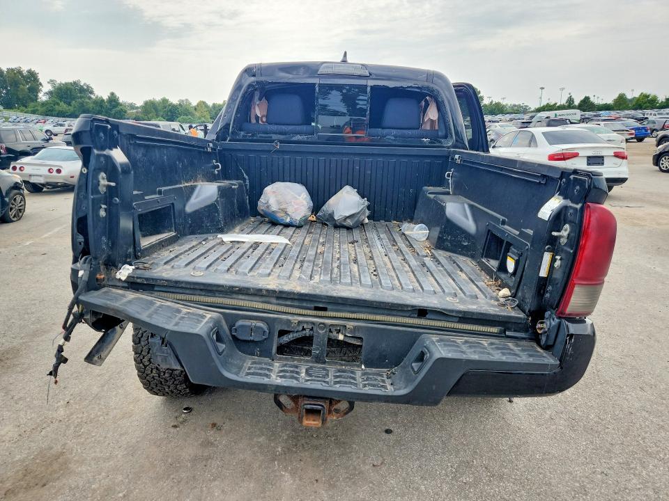 Aukcja sprzedaży 2017 Toyota Tacoma, vin: 5TFCZ5AN3HX062876, numer aukcji: 64464046