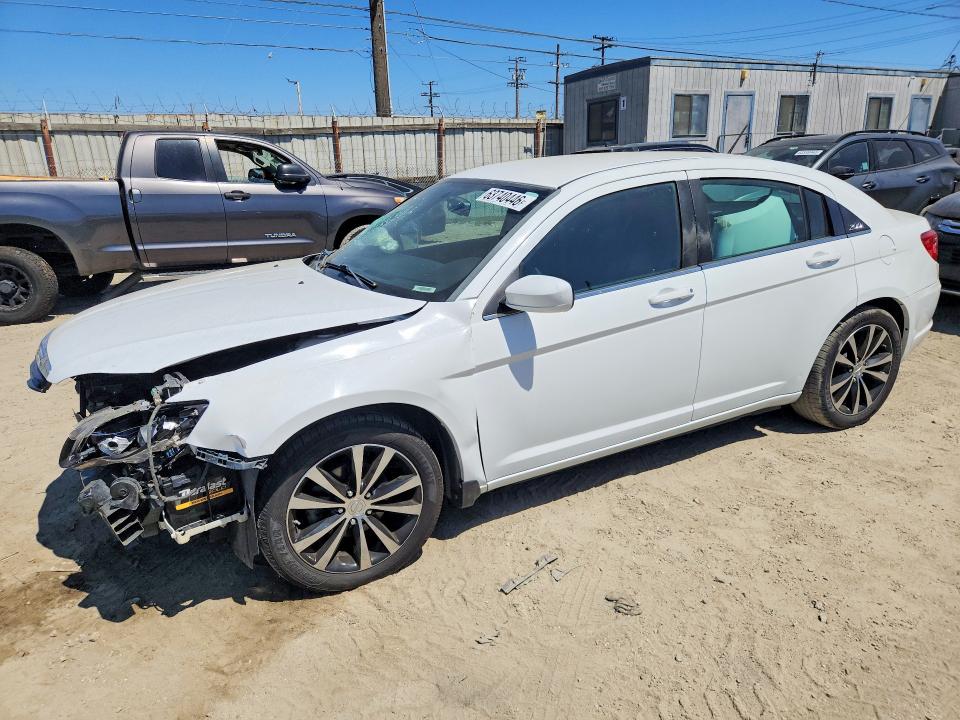 2013 Chrysler 200 მანქანა იყიდება აუქციონზე, vin: 1C3CCBBB7DN550257, აუქციონის ნომერი: 63740446