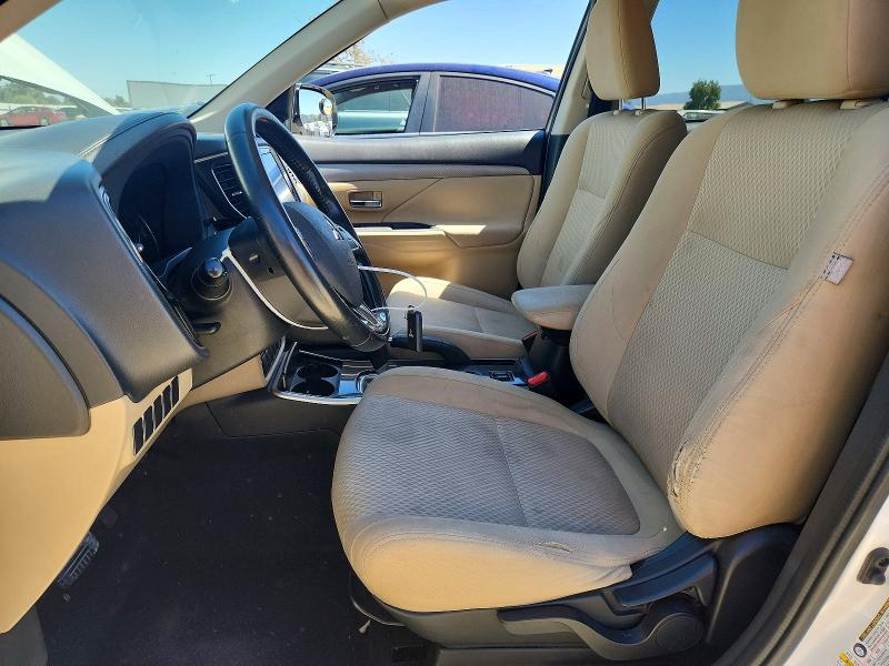 Продажа на аукционе авто 2017 Mitsubishi Outlander, vin: JA4AD3A31HZ029785, номер лота: 64081236