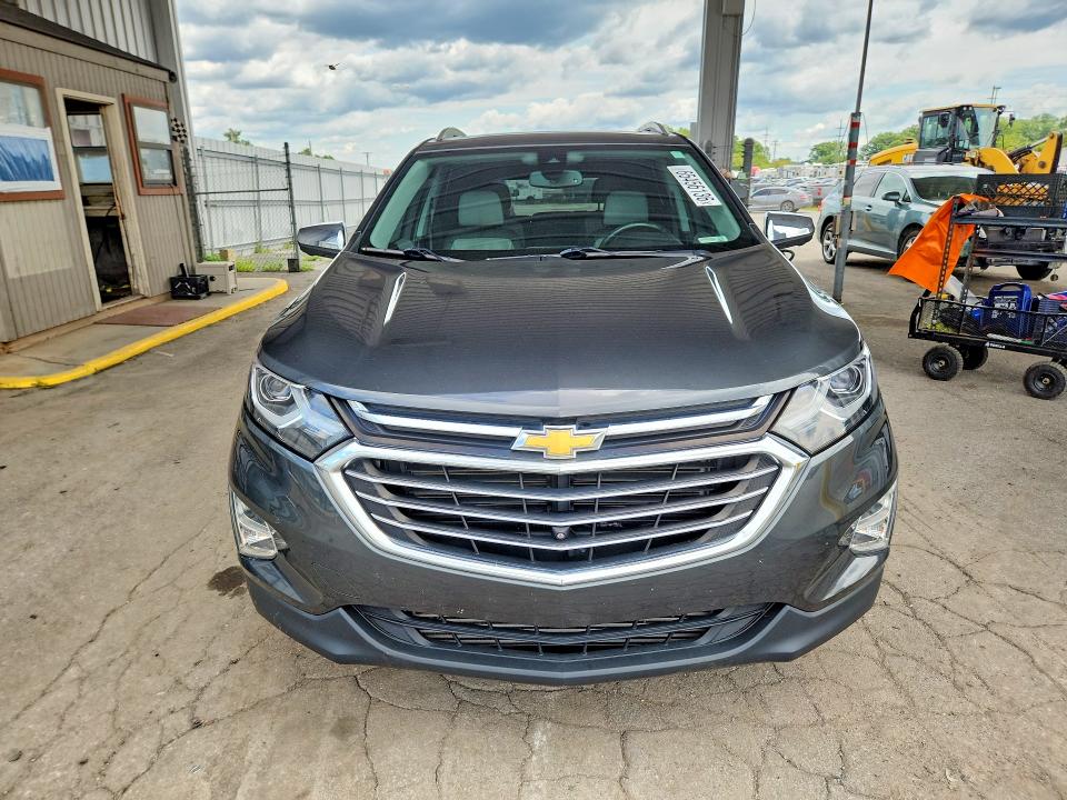 2021 Chevrolet Equinox მანქანა იყიდება აუქციონზე, vin: 2GNAXXEV5M6134665, აუქციონის ნომერი: 65456136