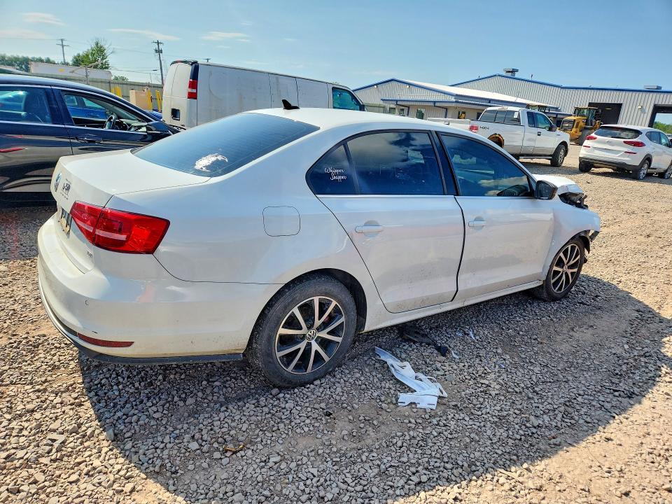Продаж на аукціоні авто 2015 Volkswagen Jetta, vin: 3VWLA7AJ7FM332238, номер лоту: 63954966