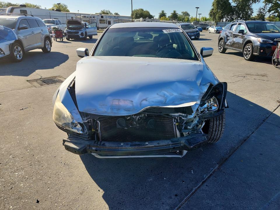 Продажа на аукционе авто 2004 Honda Accord, vin: JHMCM56434C026393, номер лота: 63617956