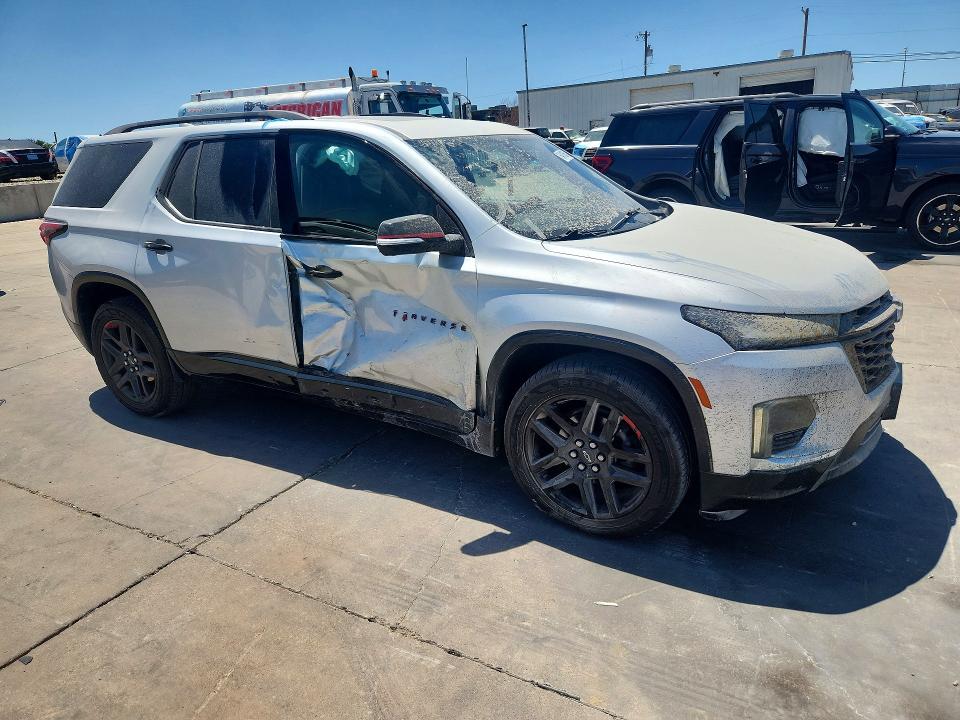 2022 Chevrolet Traverse მანქანა იყიდება აუქციონზე, vin: 1GNERKKW6NJ173989, აუქციონის ნომერი: 64913656