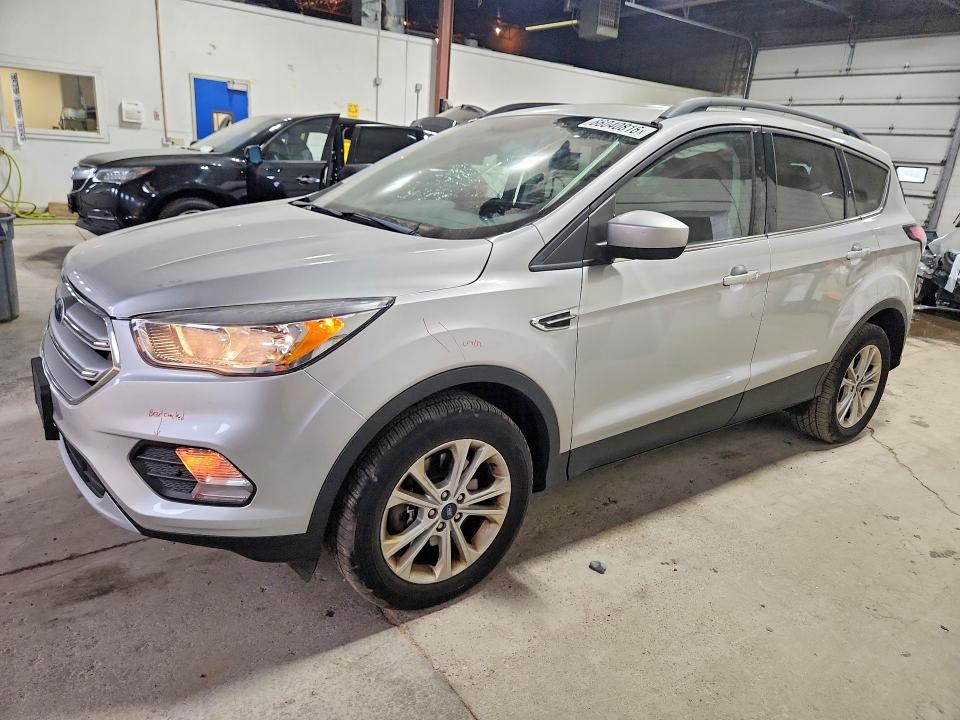 Продаж на аукціоні авто 2018 Ford Escape, vin: 1FMCU9GD2JUC39599, номер лоту: 66040816