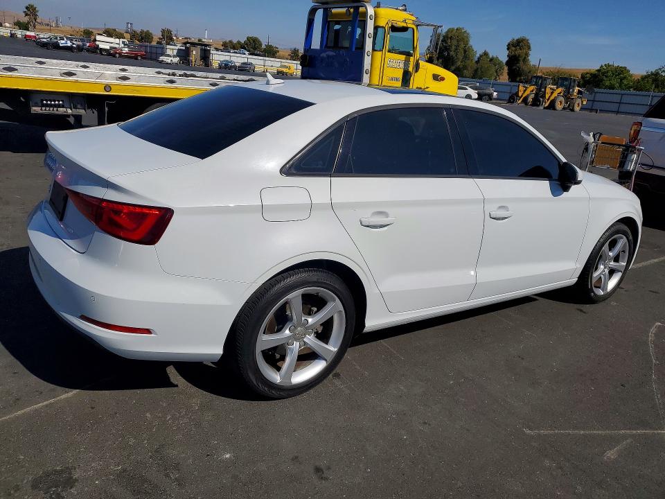 Aukcja sprzedaży 2015 Audi A3, vin: WAUACGFF3F1086467, numer aukcji: 64304006