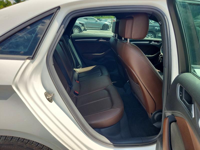 61647636 :رقم المزاد ، WAUAUGFF7J1005475 vin ، 2018 Audi A3 مزاد بيع