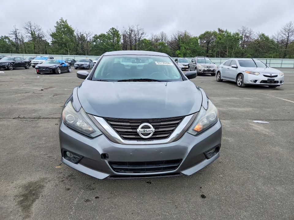 65736206 :رقم المزاد ، 1N4AL3AP4JC135948 vin ، 2018 Nissan Altima مزاد بيع