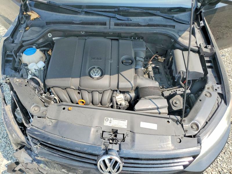 67139436 :رقم المزاد ، 3VWDP7AJ3CM413140 vin ، 2012 Volkswagen Jetta مزاد بيع