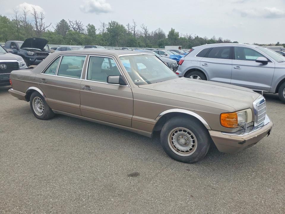 64981856 :رقم المزاد ، WDBCA39E5MA601462 vin ، 1991 Mercedes-benz 560 مزاد بيع