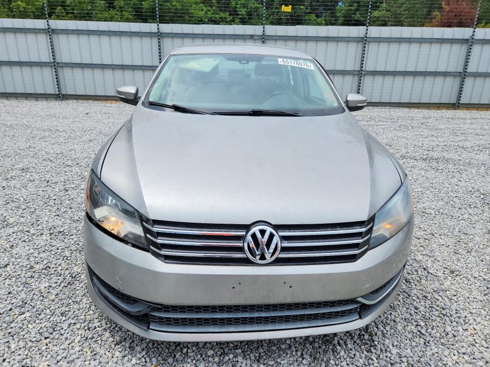 65178076 :رقم المزاد ، 1VWBP7A33DC008374 vin ، 2013 Volkswagen Passat مزاد بيع