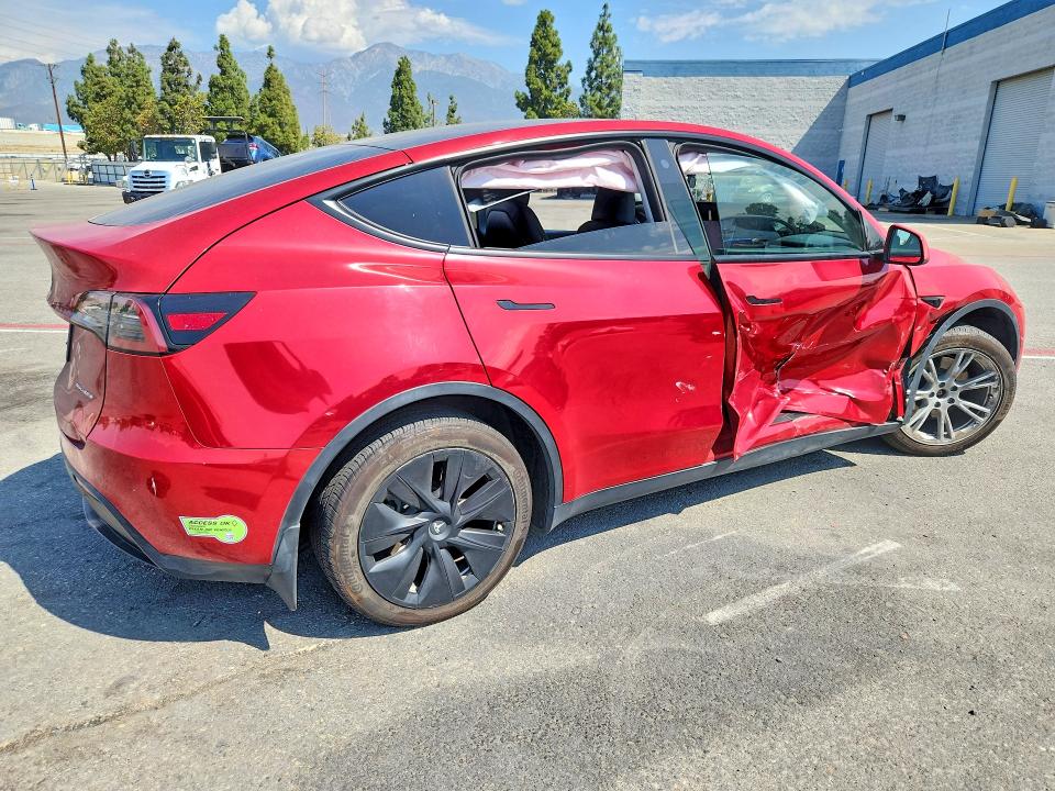64849726 :رقم المزاد ، 7SAYGDEE4PA024159 vin ، 2023 Tesla Model Y مزاد بيع