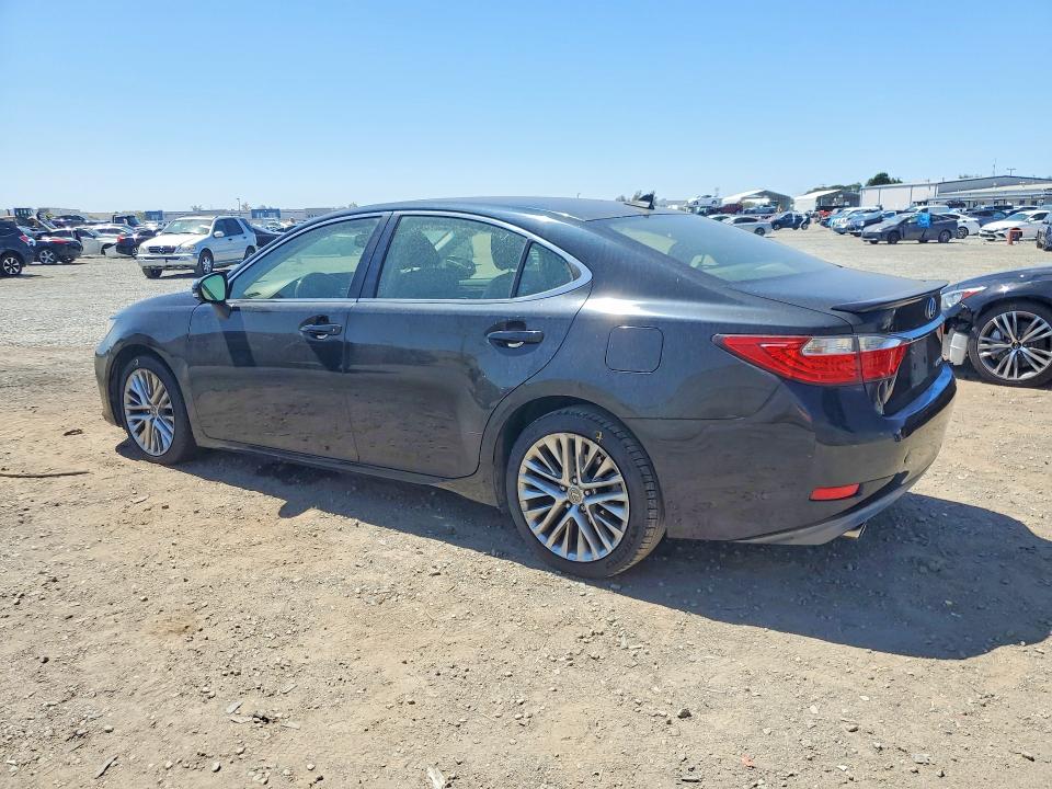 65838096 :رقم المزاد ، JTHBK1GG2D2050208 vin ، 2013 Lexus Es مزاد بيع