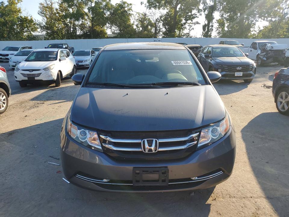 66641536 :رقم المزاد ، 5FNRL5H43FB008204 vin ، 2015 Honda Odyssey مزاد بيع