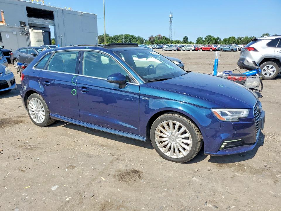 Aukcja sprzedaży 2017 Audi A3, vin: WAUTPBFF3HA055710, numer aukcji: 65319196