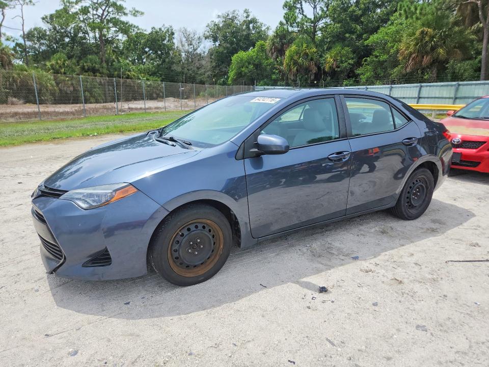 Aukcja sprzedaży 2017 Toyota Corolla, vin: 2T1BURHE3HC949237, numer aukcji: 64242716