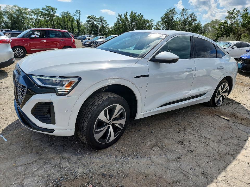 Aukcja sprzedaży 2024 Audi Q8 E-tron, vin: WA1CAAGE1RB029472, numer aukcji: 65087756