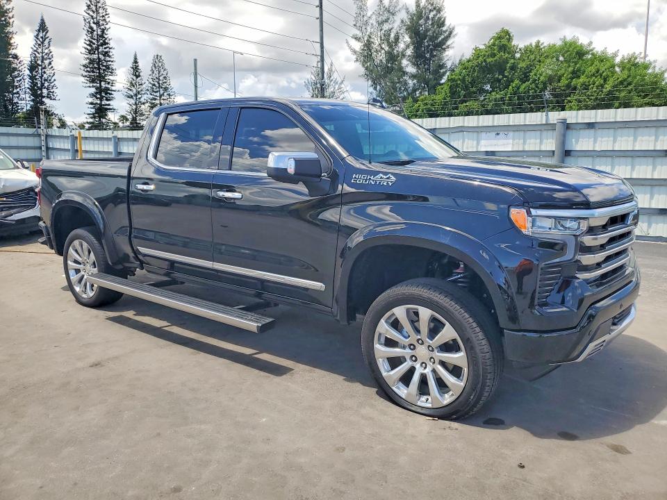 67086736 :رقم المزاد ، 1GCUKJEL0SZ260465 vin ، 2025 Chevrolet Silverado مزاد بيع