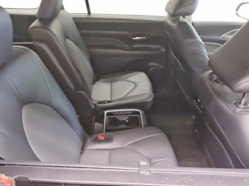 Aukcja sprzedaży 2026 Toyota Grand Highlander, vin: 5TDABAA55TS004724, numer aukcji: 64829396