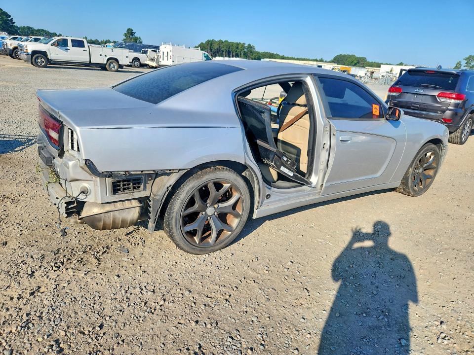 Продаж на аукціоні авто 2012 Dodge Charger, vin: 2C3CDXBG6CH111015, номер лоту: 65512166
