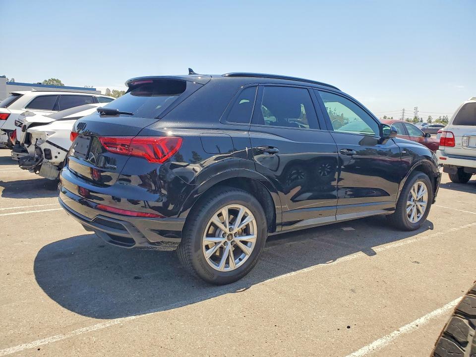 Продажа на аукционе авто 2022 Audi Q3, vin: WA1EECF35N1069207, номер лота: 63781886