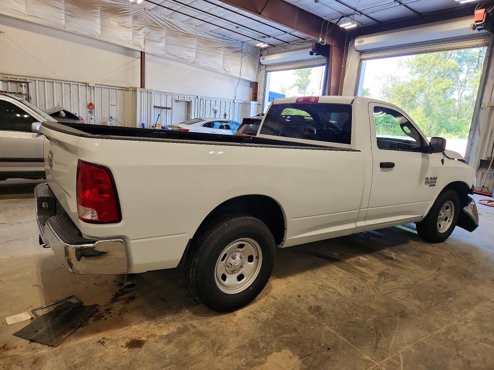 Продаж на аукціоні авто 2022 Ram 1500 Classic, vin: 3C6JR6DGXNG412859, номер лоту: 64235226