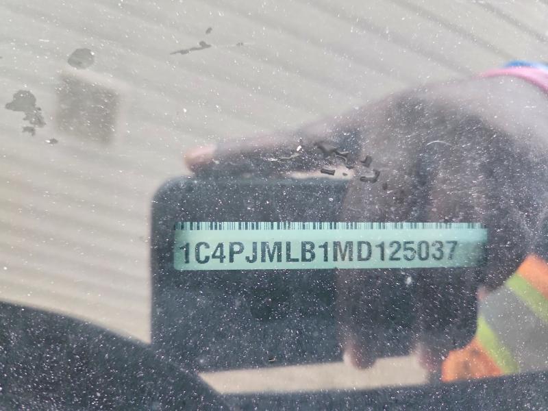 64717046 :رقم المزاد ، 1C4PJMLB1MD125037 vin ، 2021 Jeep Cherokee مزاد بيع