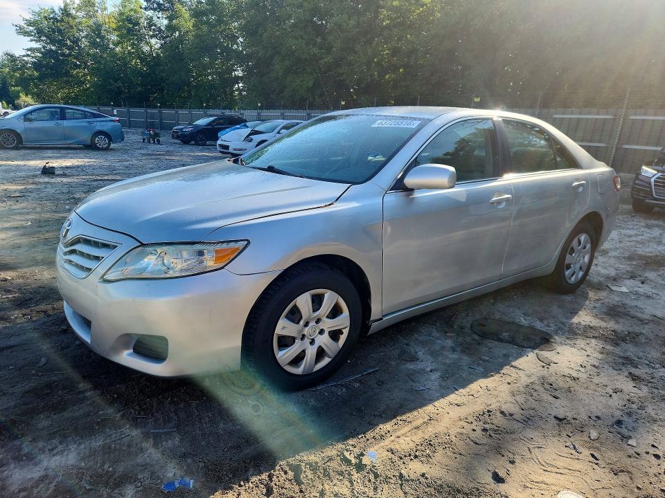 2011 Toyota Camry მანქანა იყიდება აუქციონზე, vin: 4T4BF3EKXBR100543, აუქციონის ნომერი: 63725516