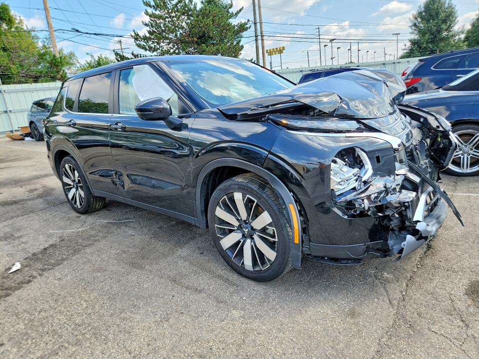 Продаж на аукціоні авто 2025 Mitsubishi Outlander, vin: JA4J4VA82SZ028868, номер лоту: 66010106